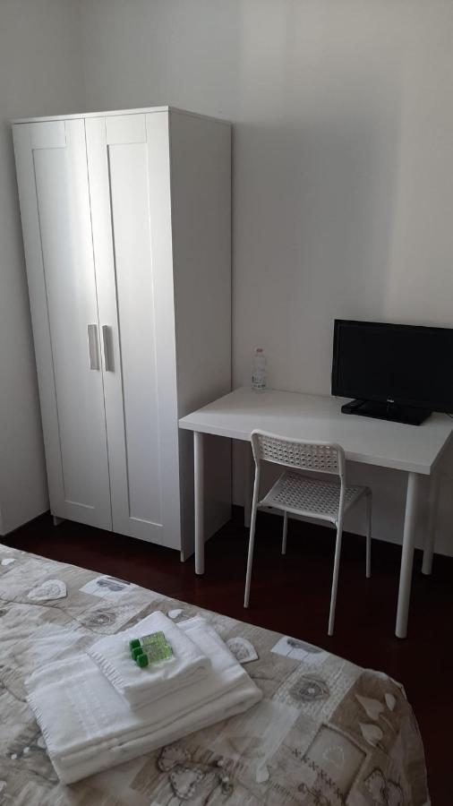 Il Caravaggio Guest House Грасобио Екстериор снимка