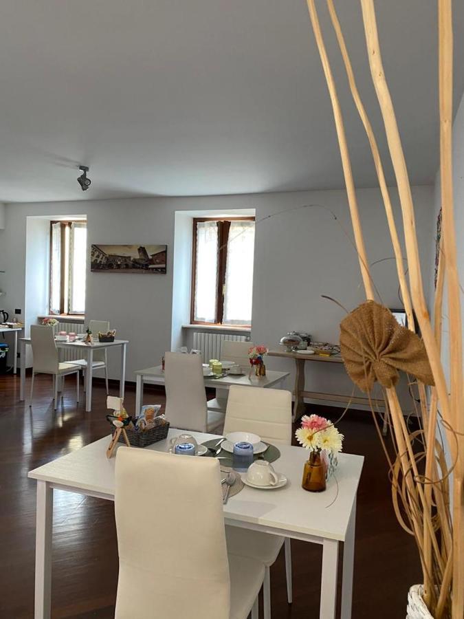 Il Caravaggio Guest House Грасобио Екстериор снимка