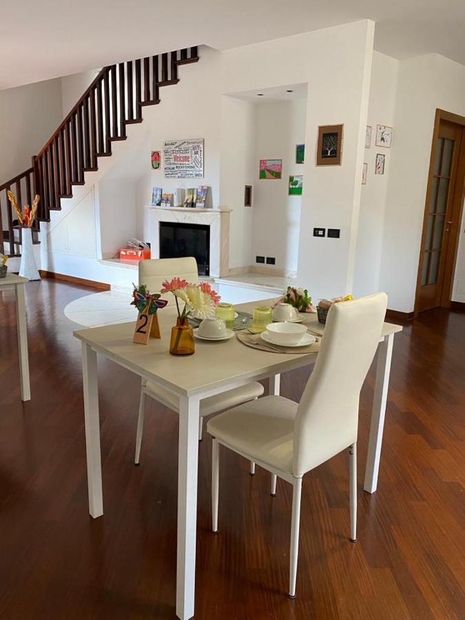 Il Caravaggio Guest House Грасобио Екстериор снимка