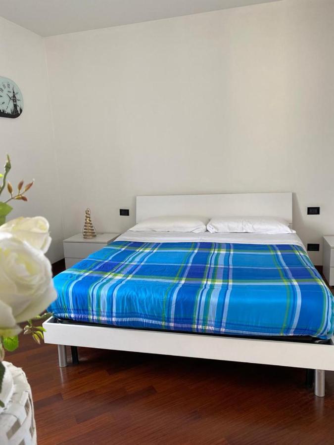 Il Caravaggio Guest House Грасобио Екстериор снимка