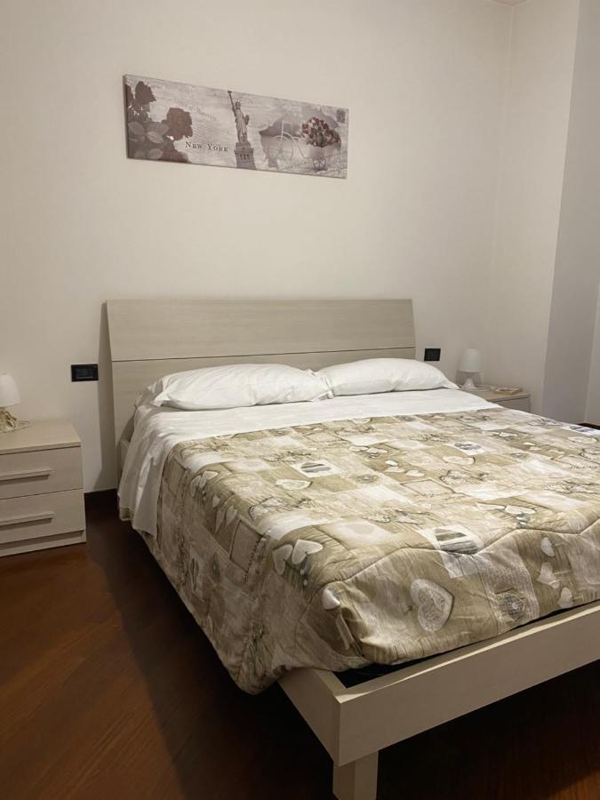 Il Caravaggio Guest House Грасобио Екстериор снимка